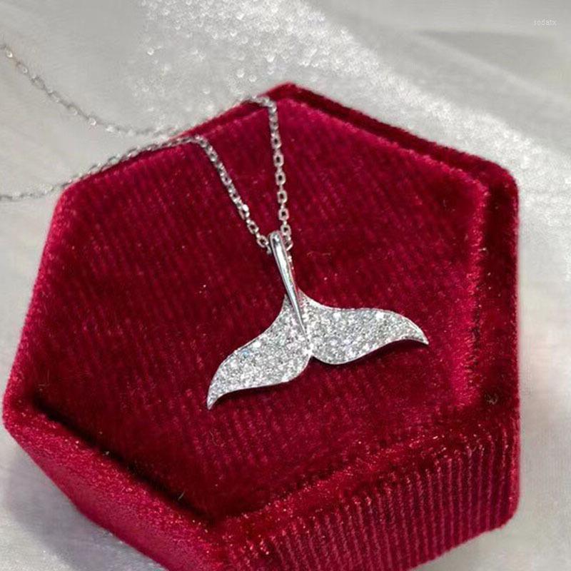 

Pendant Necklaces Charming Mermaid Necklace Female Engagement Ceremony Accessories With Dazzling Zirconia Exquisite Jewelry Gift