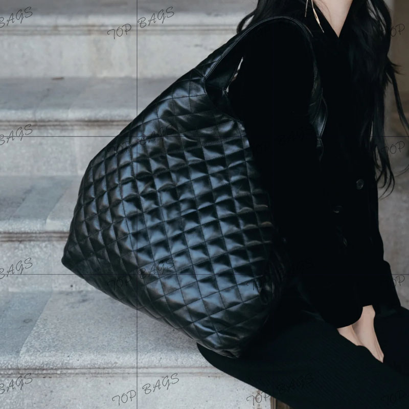 Designer handbags Maxi oversized shopping Tote bag with gold letter logo quilted lambskin womens travel satchel Shoulder purse shopper bags Black wi