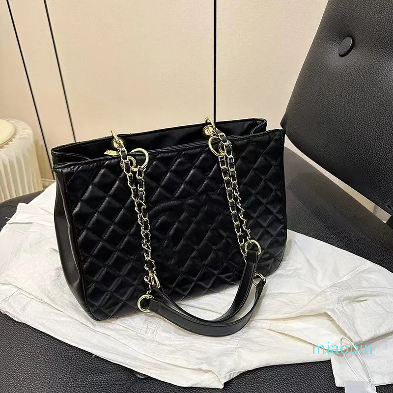 

2023-Manufacturers direct sales of new women's bag classic omnibus large capacity chain single shoulder bag fashion car sewing line brand Tote bag, Black grid