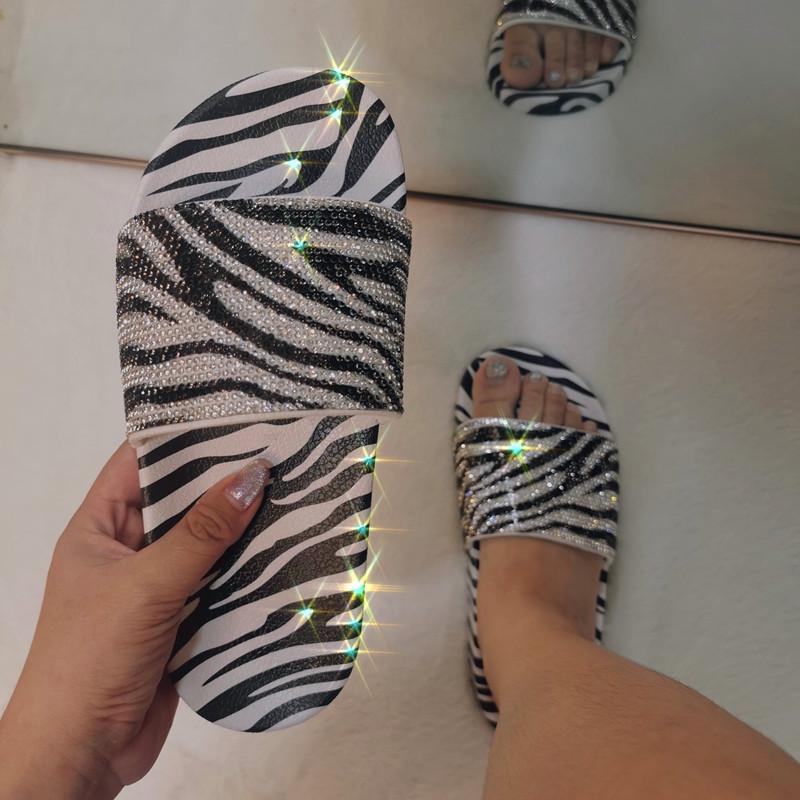 

Slippers 2023 Women Shoes S Fashion Zebra Print Snake Slides Rhinestone Luxury Flat With