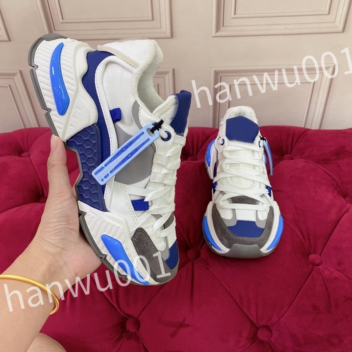 

2023 new Hot Luxurys Casual shoe Men designer sneaker White Leather Calfskin Sneakers Shoes Comfort Outdoor Trainers Women's Walking, 01