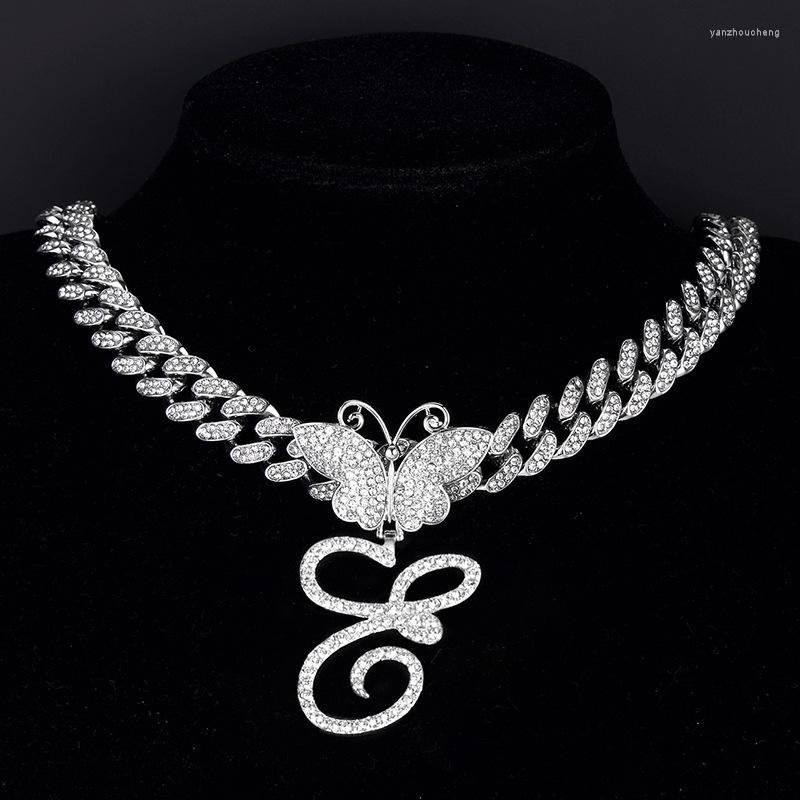 

Pendant Necklaces Hip Hop A-Z Cursive Butterfly With Tennis Chain Initial Zircon Cuban Link Necklace Choker For Men Women Jewelry