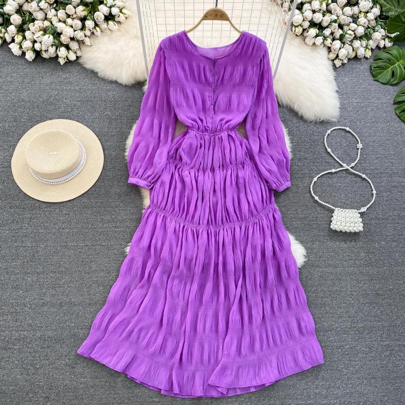 

Casual Dresses VANOVICH Spring And Summer Vintage Temperament Long Sleeve O-neck Waist Slim Pleated A-line Dress Solid Color, Black