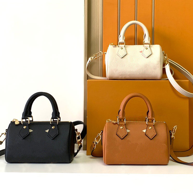 

Designer womens handbag High quality leather embossed crossbody bag Tote bag Classic vintage pillow shaped Monograms wallet Mini shoulder bags