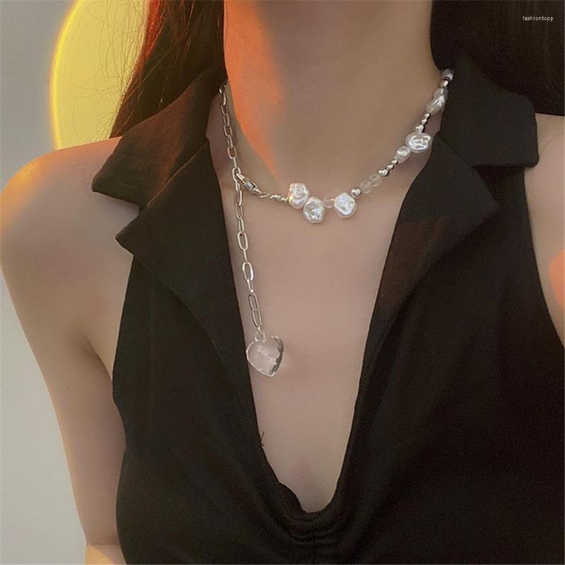 

Pendant Necklaces Vintage White Crystal Pearl Necklace For Women Elegant Irregular Stitching Clavicle Choker Party Jewelry Gifts