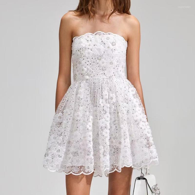 

Casual Dresses Women Beads Pearl Embroidered Dress 2023 Strapless High Waist White Mini