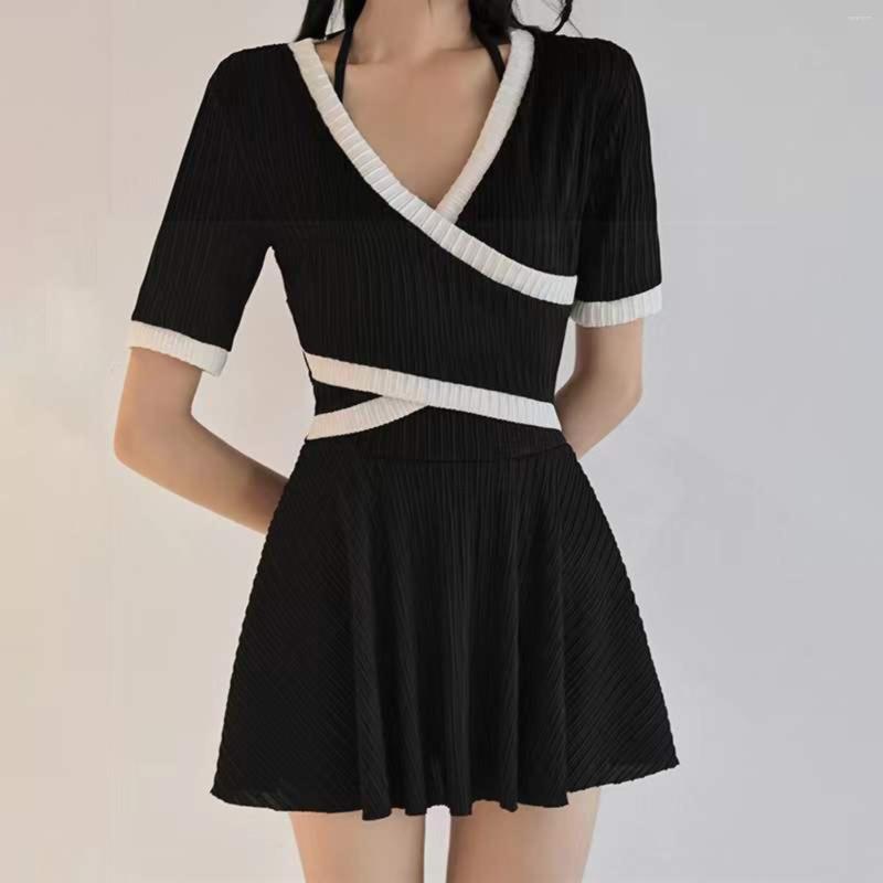 

Women's Swimwear Women's Color Contrast Swimsuit Steel Bracket Thin Skirt, Black