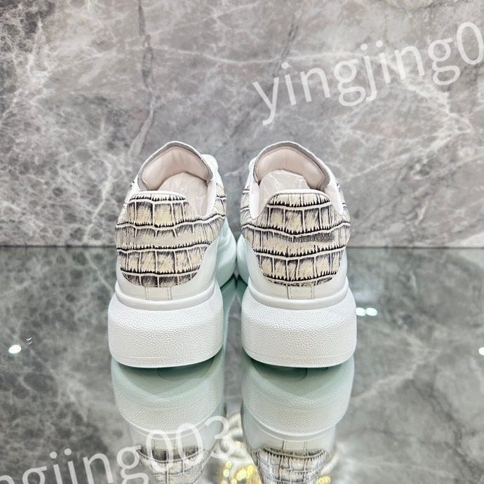 

2023 new top Hot Luxurys Classic Men's Ladies Casual Shoes Designer Fashion Leather Flat Street Couple Sneakers Outdoor Running Shoes, 03
