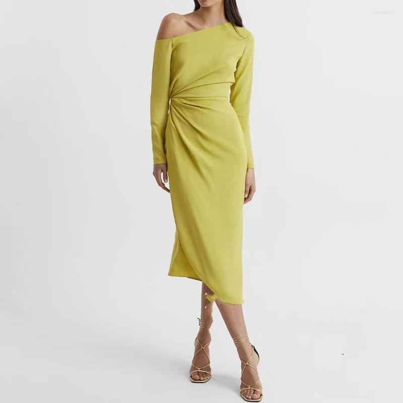 

Casual Dresses Women's Asymmetric Midi Dress Oblique Collar High Waist Long