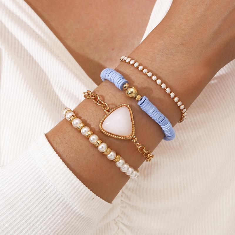 

Link Bracelets 4Pcs/Set Bohemian Women Set Triangle White Gem Pearl Chain Gold Bracelet Charm Birthday Party Gift Jewelry