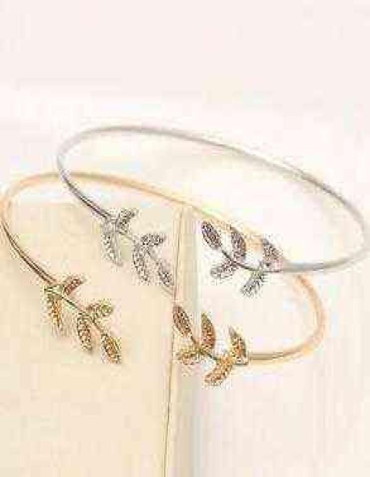 

Fashion Simple Gold Sv Plated Cuff Bracelets for Women Leaves Popular Open Bangle4478228