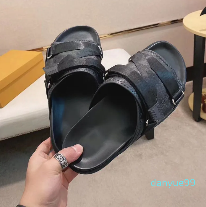 

Men Designer Flip Flops Sandals Designers Slippers Slides Summer Fashion Flat Sandal Slipper, Brown