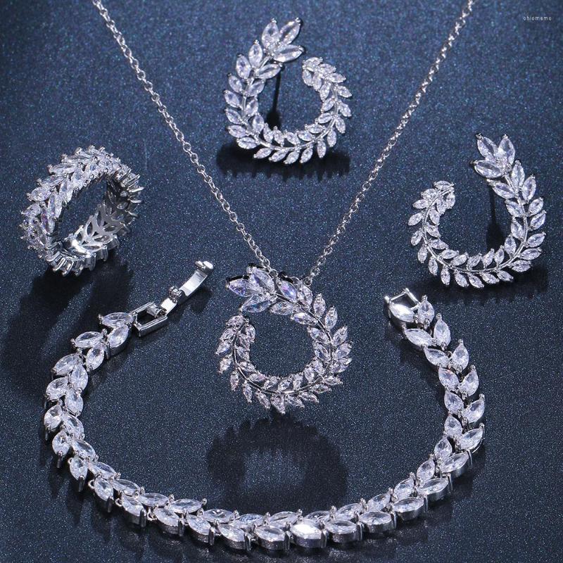 

Necklace Earrings Set Bettyue Fashion Wedding Party Dress-Up Cubic Zircon Jewelry Punk Style For Female Elegant Ornament Noble Gift, Picture shown