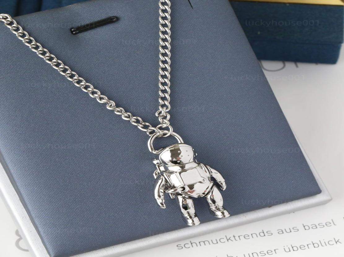 

Charming Astronaut Fashion Necklace New Luxury Stainless Steel Letter Pendant Necklaces Silver Men Womens Sweater Hip Hop Necklace2962945