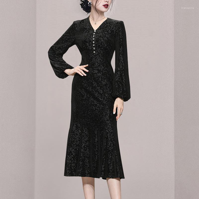

Casual Dresses Black Velvet Mermaid Dress For Women 2023 Autumn Winter V-neck Diamond Button Lantern Sleeve Wave Sparkly Vestidos
