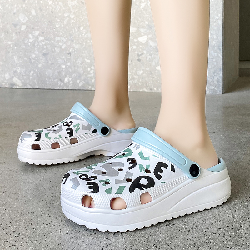 

Dongdong Shoes Women's Summer Outwear Anti slip Feet Feeling Sandals Women's Leisure Soft Sole Beach Thick Sole Slippers F708-3, Teal-white