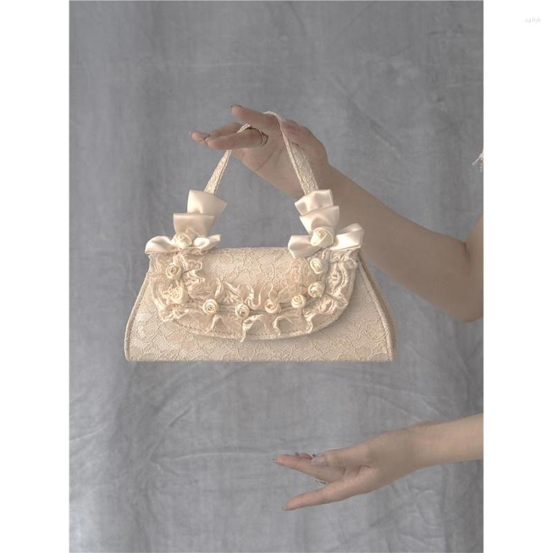 

Evening Bags Vintage Lace Flower Underarm Bag High Quality Women's Handbags Fashion Ladies Shoulder Dinner Clutch Female Purses, Beige