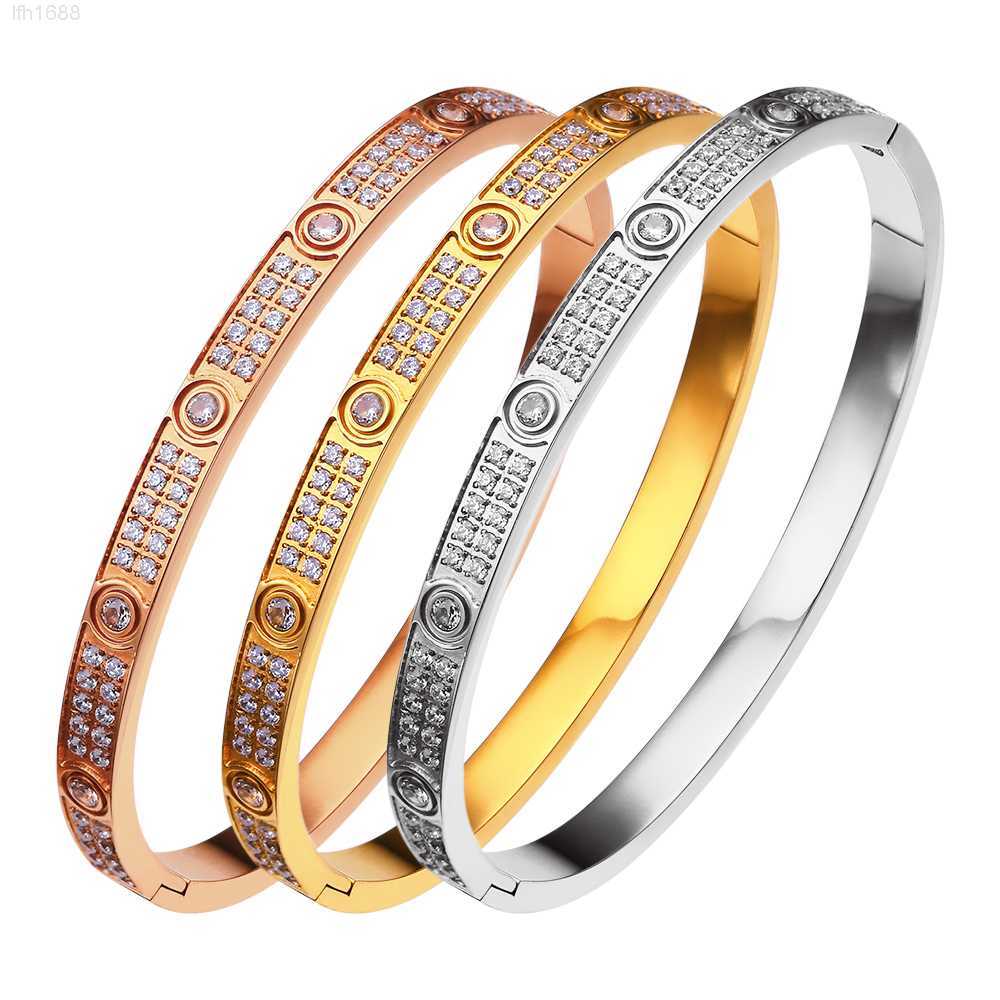 

Custom Gold Women Bling Love Full Diamond Bangle Stainless Steel Zircon Luxury 18k Diamond Bracelet Jewelry for Women