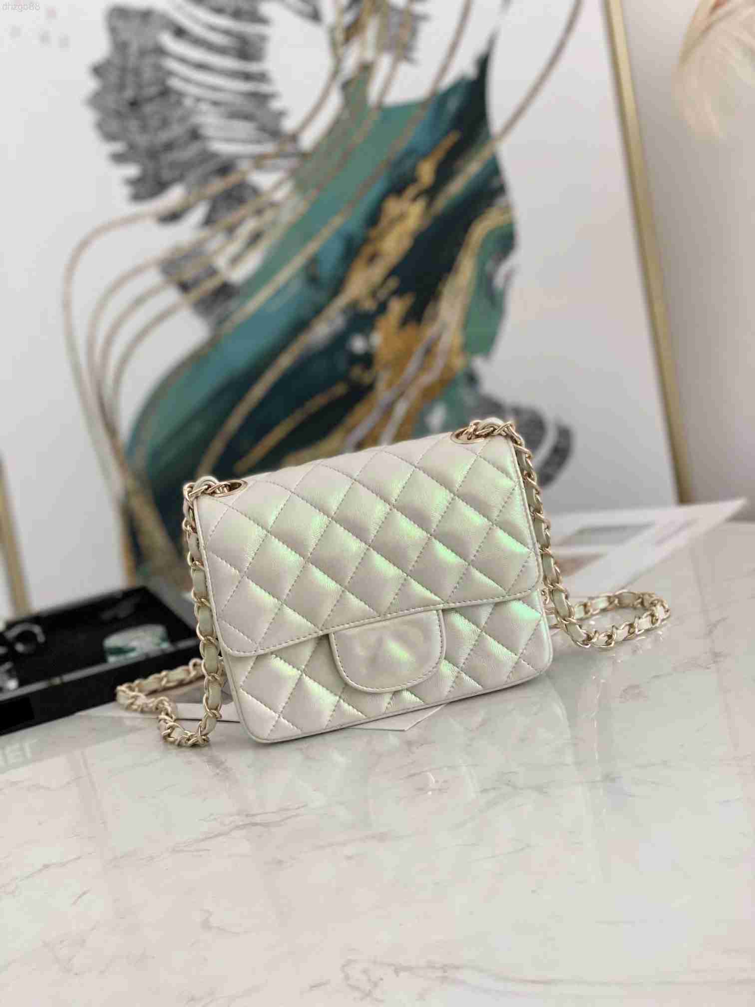 

Ladies bag casual fashion pearl chain clamshell bag classic, Ivory