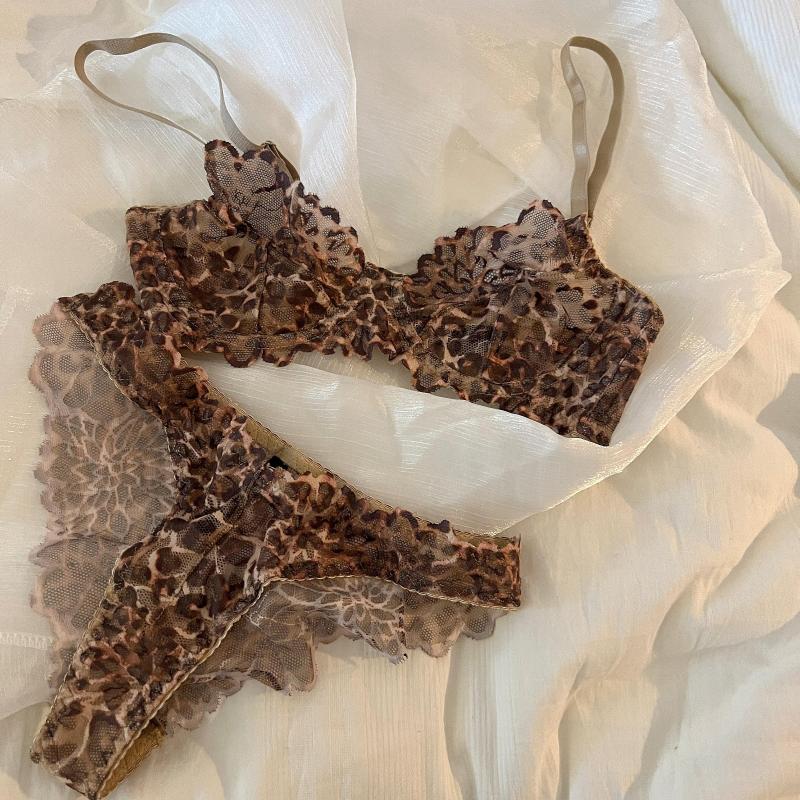 

Bras Sets French Sexy Thin Leopard Print Transparent Lingerie Comfortable Underwear Women's Gathered Underwire Bra Set Thong, As picture show