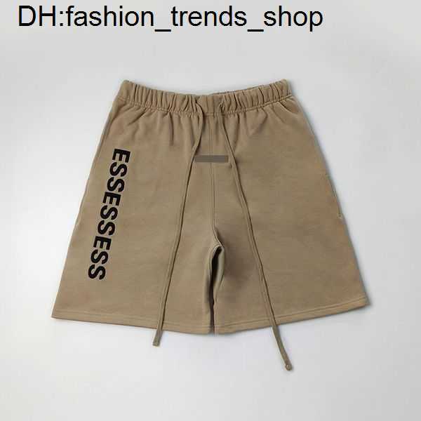 

Mens Womens Designer Essentail Shorts Clothing Apparel Essen Unisex Cotton Sports Fashion Short Street Style Tide Knee Length 21, Beige