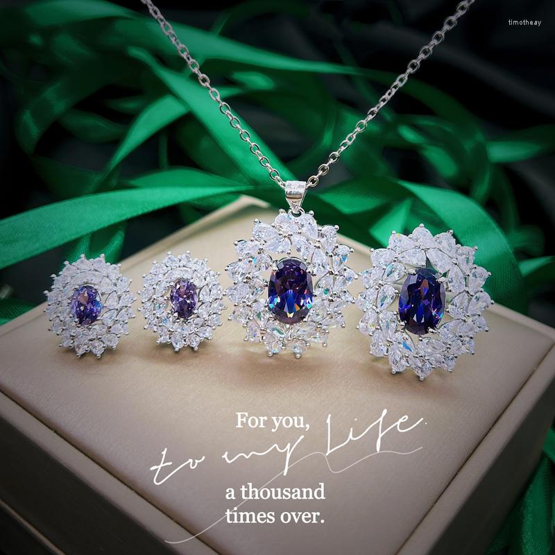 

Necklace Earrings Set Exquisite Sun Flower Jewelry Fashion Piercing Stud Elegant Girl Pendant For Women Wedding Eternal Ring, Picture shown