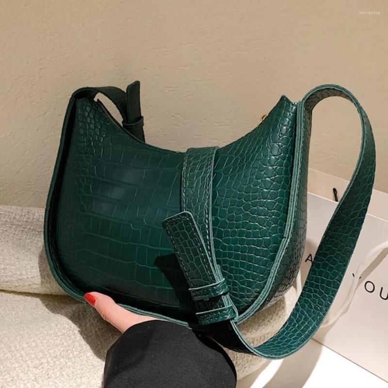 

Evening Bags Crocodile Pattern Crossbody Bag 2023 Winter Quality PU Leather Women's Designer Handbag Vintage Shoulder Lady Purses, Black
