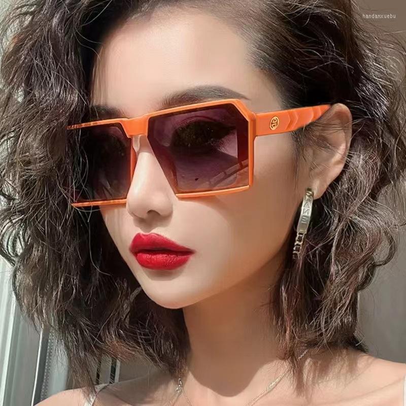 

Sunglasses Square Frame Candy For Women Men Classic Luxury Design Car Driving Sun Glasses Fashion Vintage Female Male Eyewear