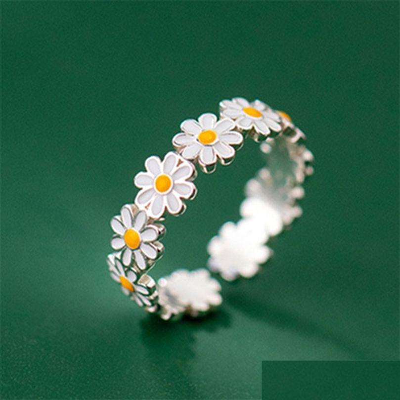 

Rings Cute Daisy Flowers For Women Sweet Girls Exquisite Enamel Sunflower Open Ring Korea Trend Jewelry Gift 220728 Drop Deli Dhy9Q