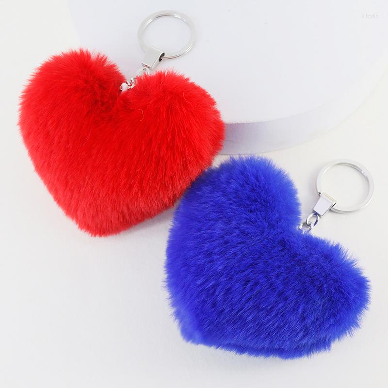 

Keychains Factory Stock Plush Heart-shaped Keychain Super Cute Faux Fur Ladies Pendant Handbag Key