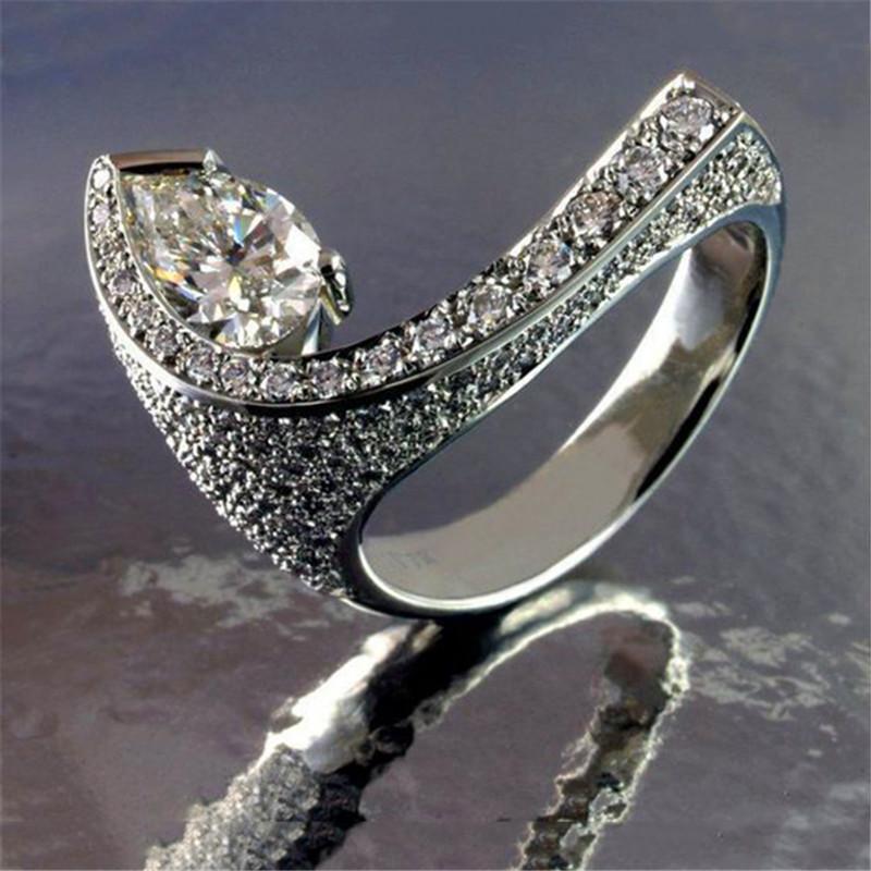 

Cluster Rings Unique Style Female Crystal Zircon Stone Ring Vintage Silver Color Wedding For Women Promise Water Drop Engagement RingCluster