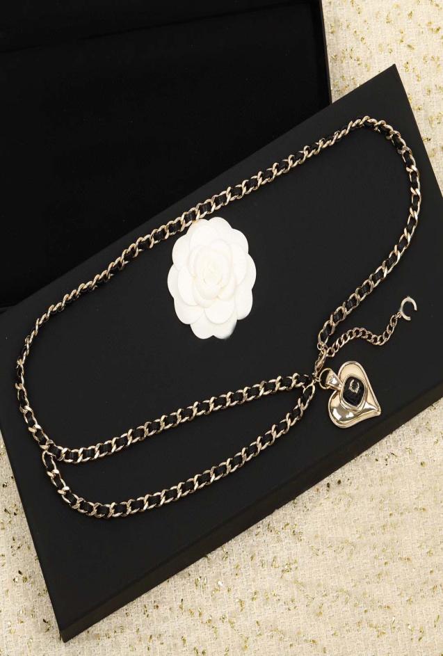 

2023 Luxury quality charm pendant necklace waist belt black genuine leather have box stamp PS7565A4370449