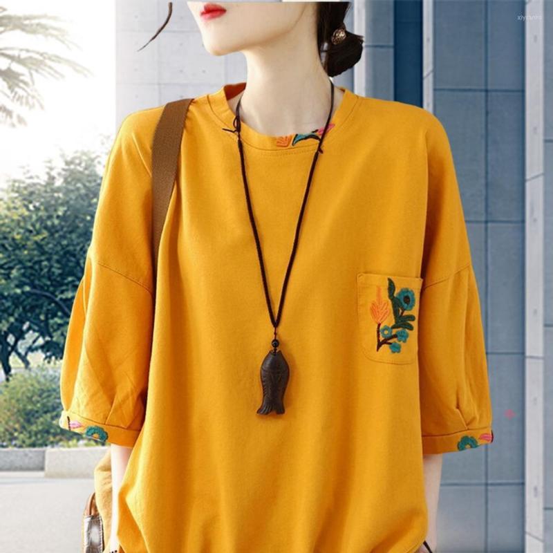 

Women's Blouses Stylish Summer Tops Thin 3D Cutting Casual T-shirt Embroidery Flower Pattern Loose Fit Tee Top, Pink