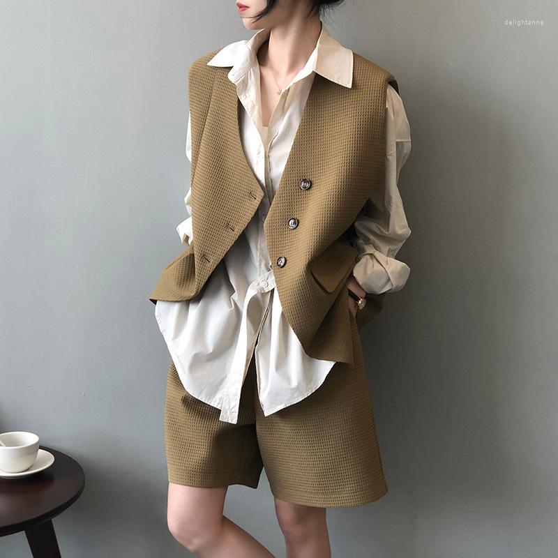 

Women's Vests Set Women's 2023 Spring Fashion Loose Casual Sports Design Sense V-Neck Pair With Vest Shorts Two Piece, Black