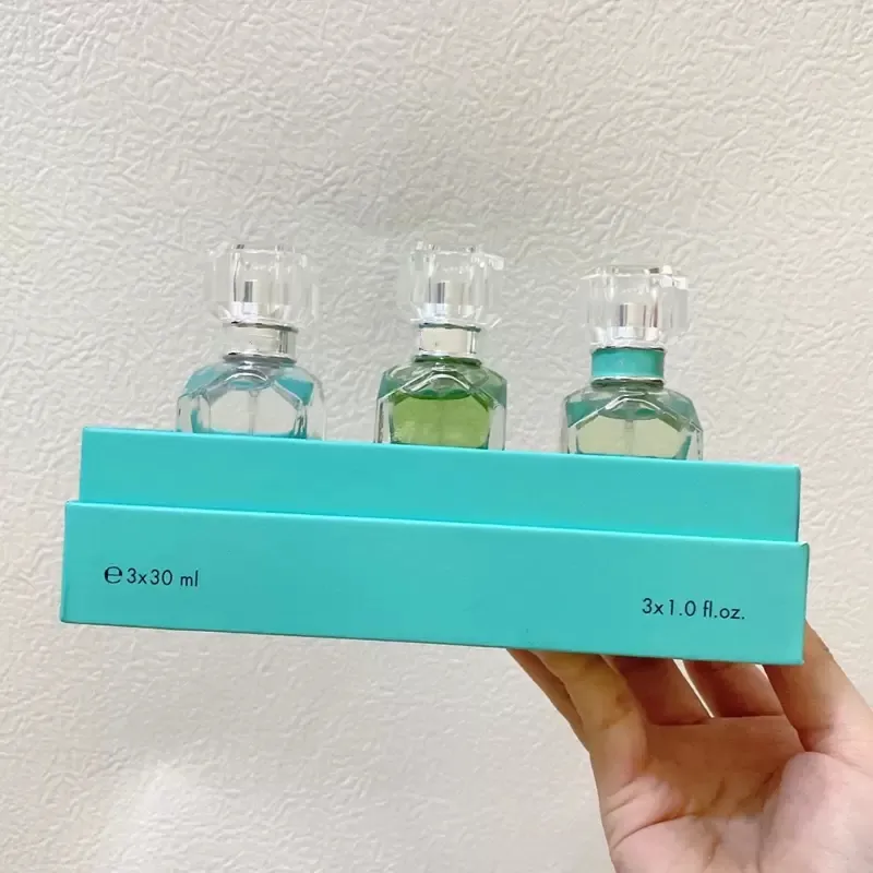 parfum designer parfum miss cologne parfums parfums pour femmes byredo Le Labo après-midi cerise carlifornia dream Apogee kit 4pcs 3