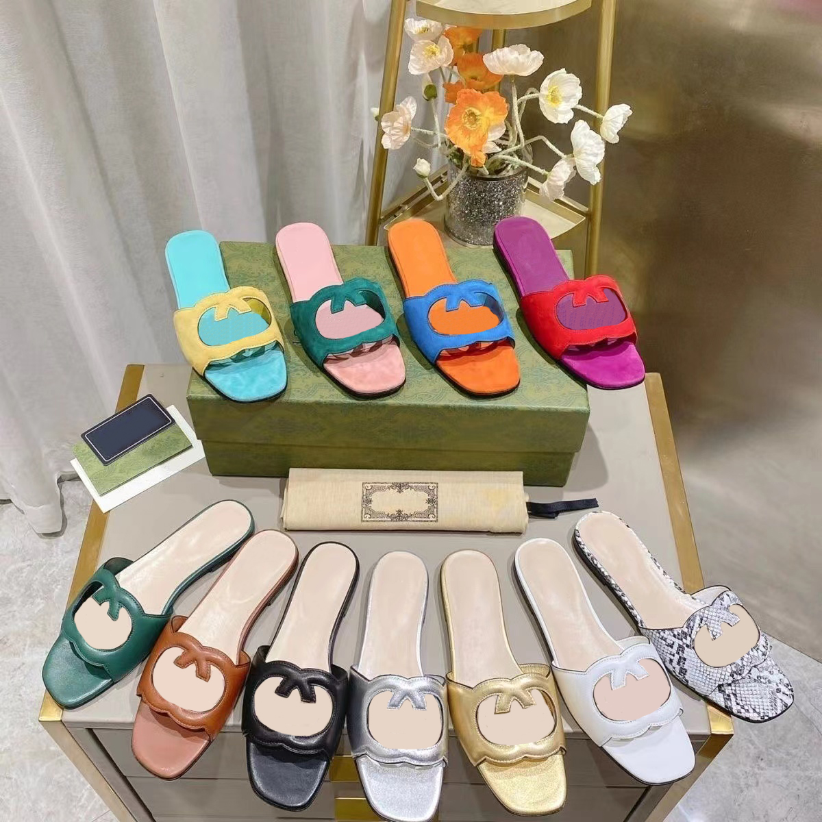 

Designer slides Slippers Mens Womens flip flops Sandals Advanced craftsmanship Green black and white pink There are 19 colors in total G EUR36-42, Oats without a box