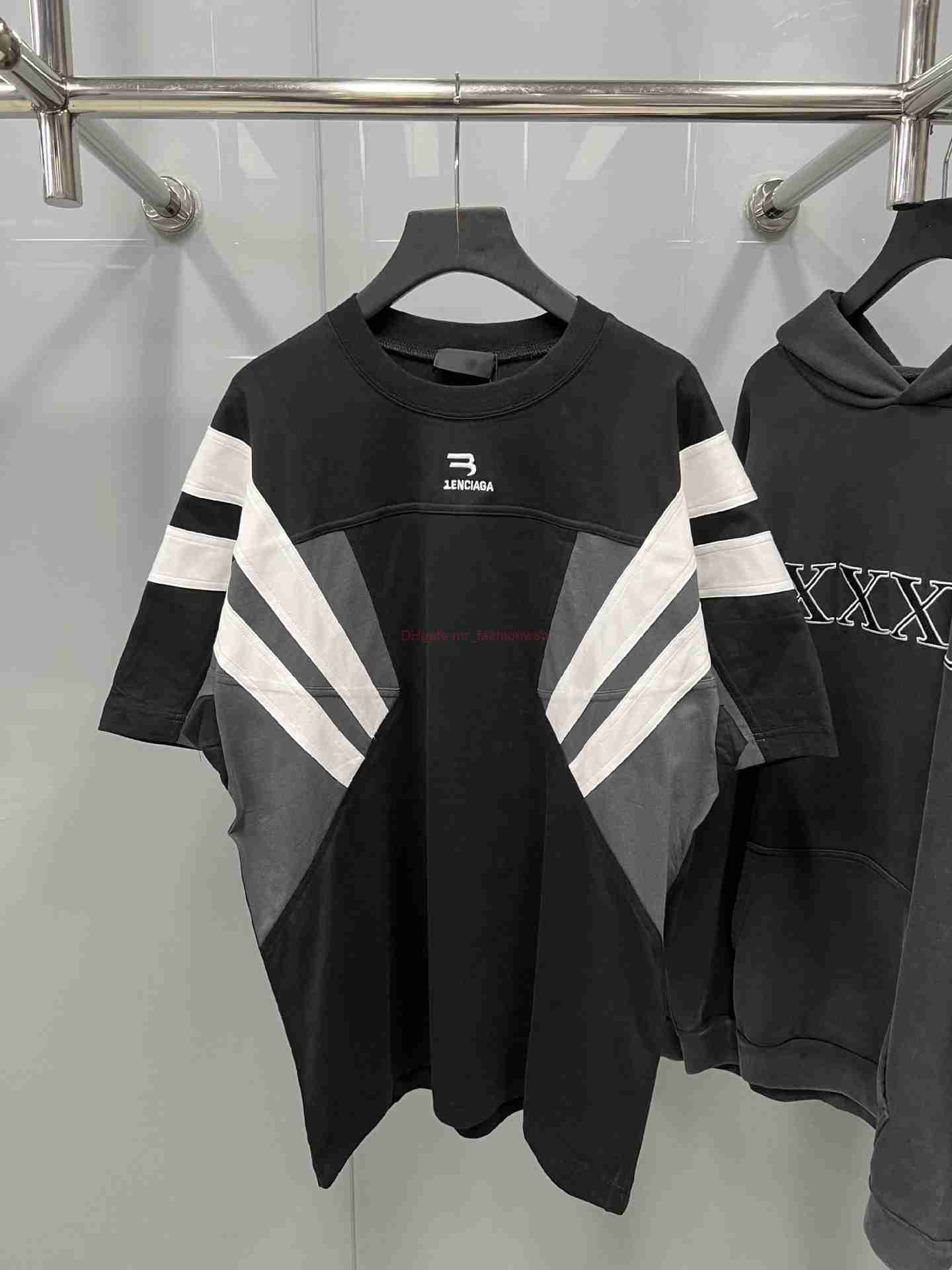 

Designer Fashion Clothing French Paris BB Luxury TShirt Tees b Family High Version Paris Sports Patchwork Shortsleeved Black Loose Shortsleeved Tshirt for Men Wome