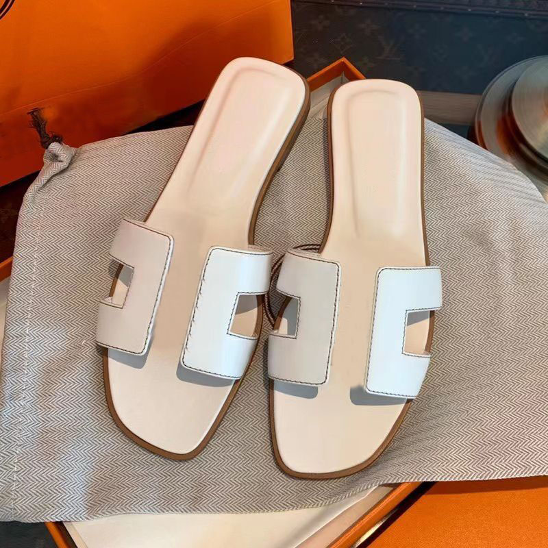 

Classic Brand Designer Sandals Luxury Cool Slipper Female Summer Slides Wear Versatile Casual One Line Flat Bottom Net Red Beacha Sandal, #24