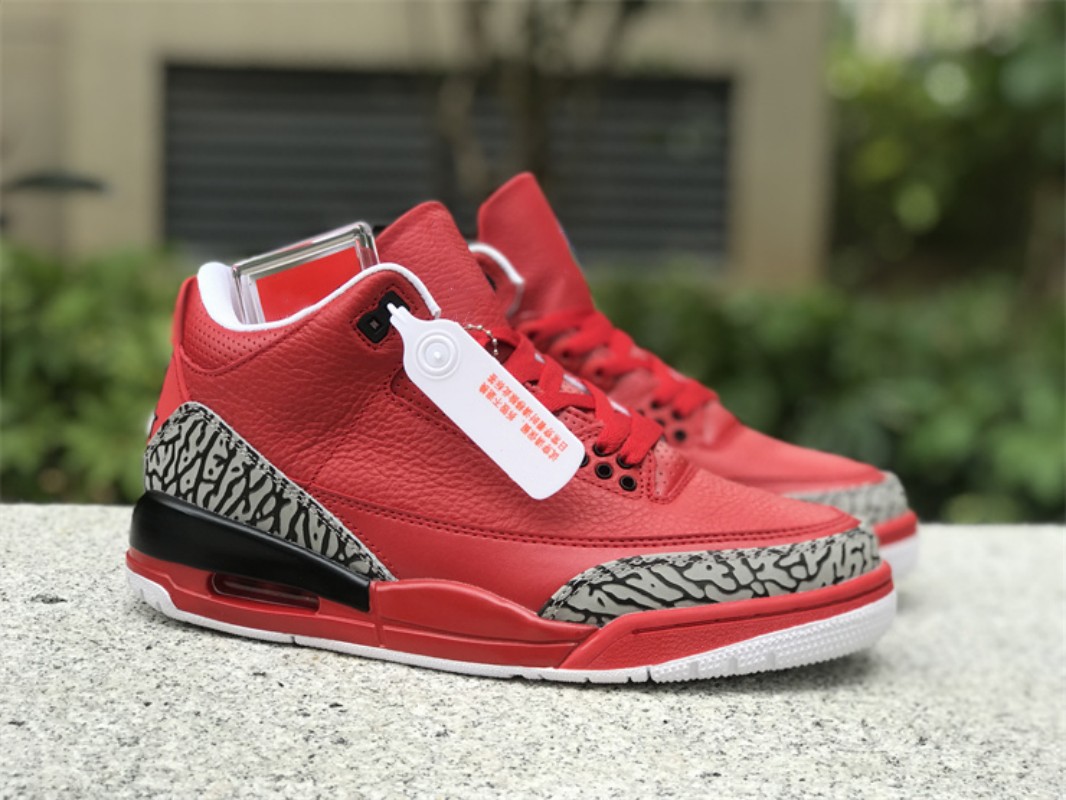 

Basketball Shoes Jumpman 3 Grateful 3s X DJ Khaled Sports Trainers Instock Come With ShoeBox