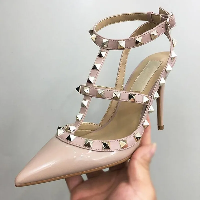 

With Box Valentinoity Designer VT Sandal designer women luxury sandals dress shoes rock stud high heels leather rivet black pointed peep bHK