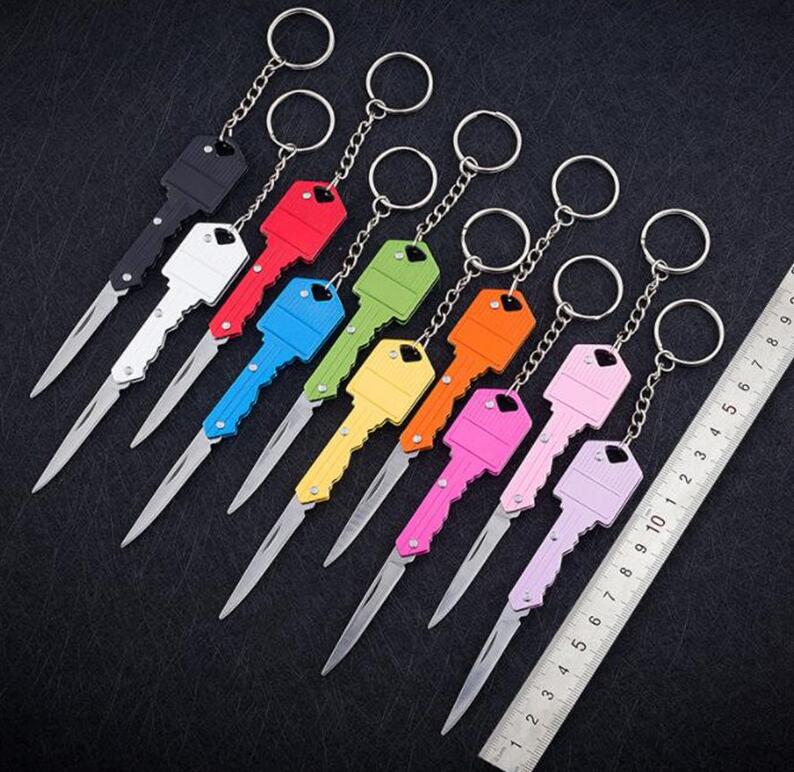 

Mini Folding Knife Keychains 10 Colors Defense Key chain Key Shape Pocket Fruit Knifes Multifunctional Tool Self-defense Keychains With key ring Pocket knives