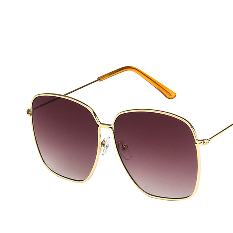 

Men Classic Brand Retro women Sunglasses Luxury Designer Eyewear Metal Frame Designers Sun Glasses A756