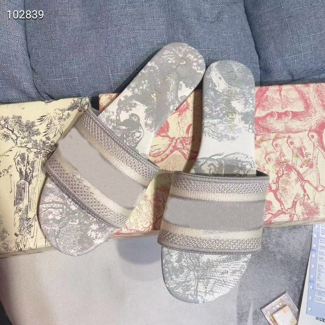 

Designer Women Sandals Genuine Leather Flat Slippers 2023 Summer Fashion Beach Letter Drag Nude Women's Slipper 34-42