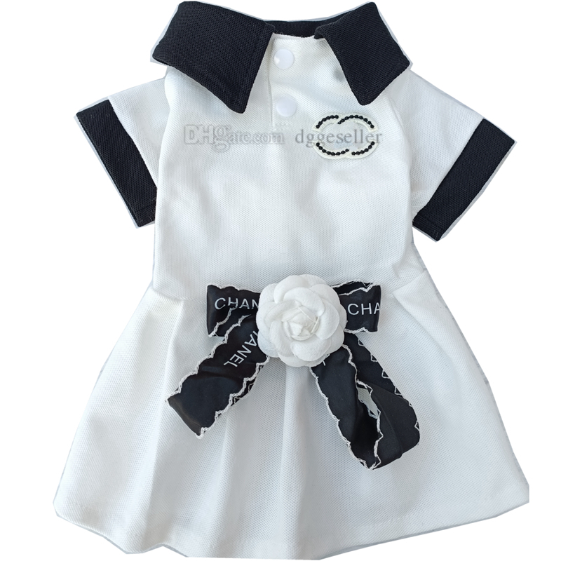 

Designer Dog Clothes Brand Dog Apparel Dog Dress with Classic Flower Shaped Bow Pet Wedding Skirt Princess Puppy Birthday Party Costumel Girl for Small Dogs Cats A715, White