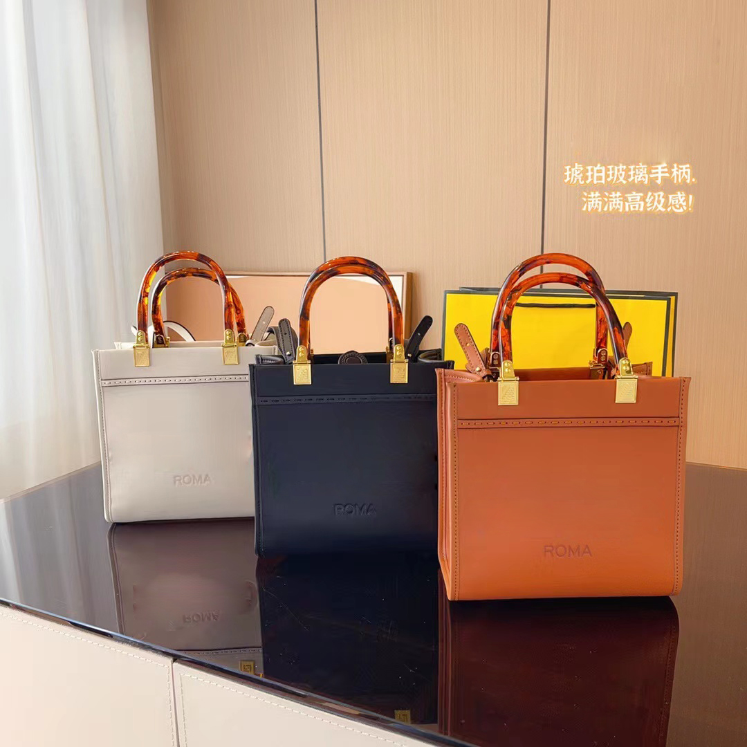 Designer sac shopping Tote onthego Sac Poignée crossbody épaule mode femmes Plage ordinateur portable sac à main Roma f lettre en cuir véritable