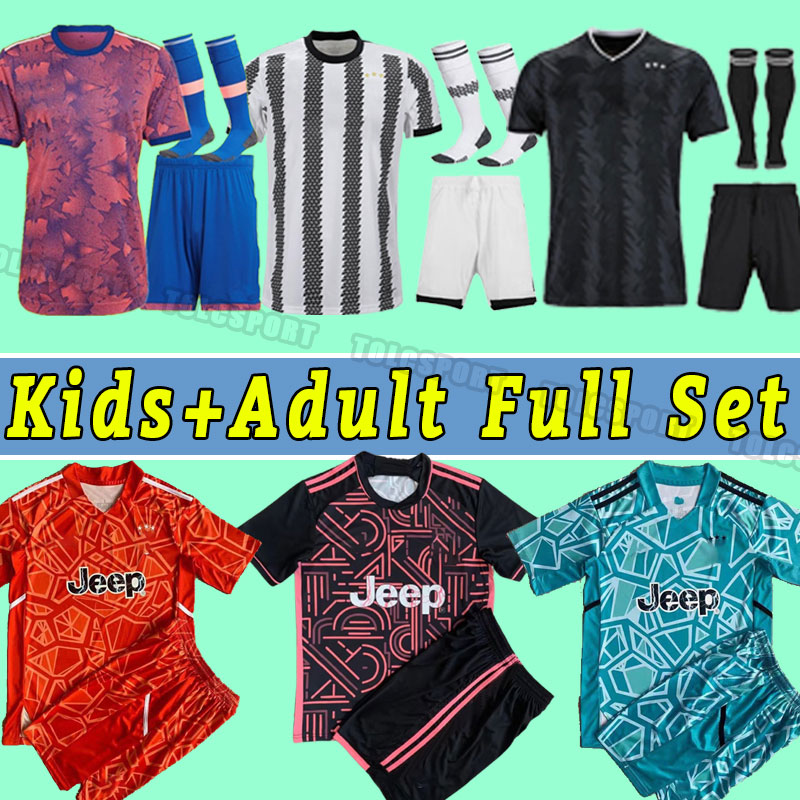 

Full Set DI MARIA  23 JuVeNtus home soccer jersey VLAHOVIC POGBA 10 BREMER 3 CHIESA McKENNIE LOCATELLI shirts 2022 2023 KOSTIC shorts pants socks child kids adult, Away