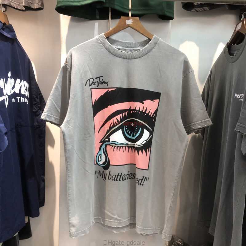

Designer Fashion Clothing Tees Tshirt 2023 Summer Galleryes Depts Fashion Brand Eyes Hip Hop Men's Loose Washed Worn Out Short Sleeve T-shirt Luxury Casual Tops, Gray