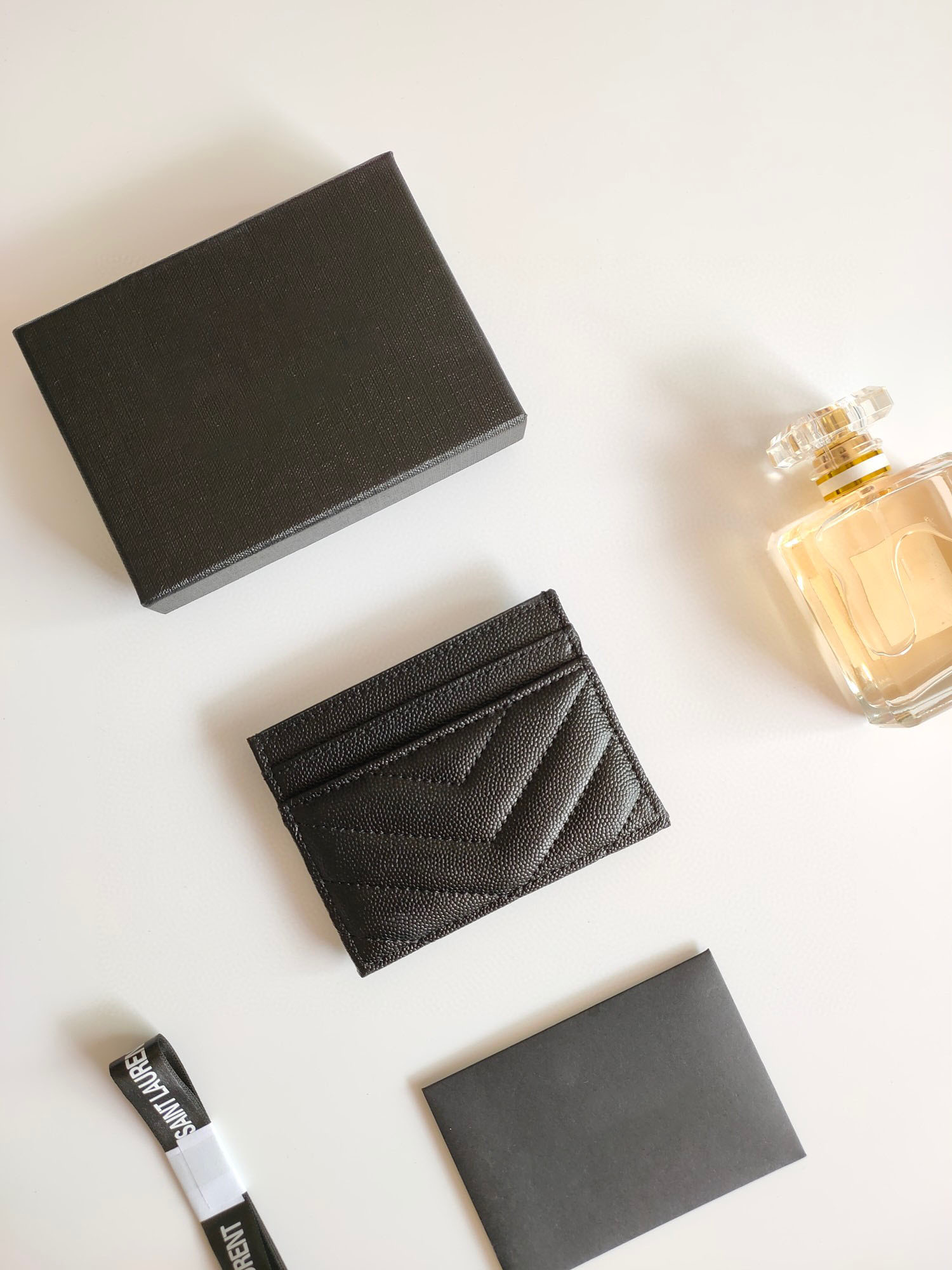 

Luxury Brand High Quality Leather Card Case Wallet Caviar Coin Purse Classic, Purple#gold logo