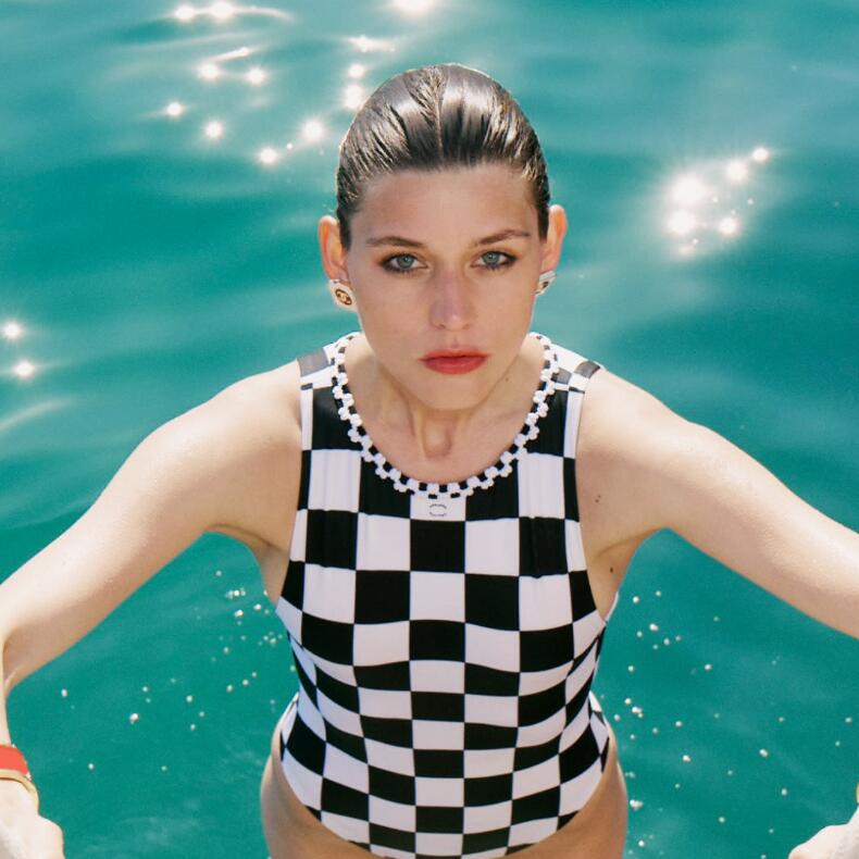 

Paris designer womens swimsuit diamond-encrusted high-end luxury bikini beach fashion one-piece swimsuit sexy and comfortable, 01