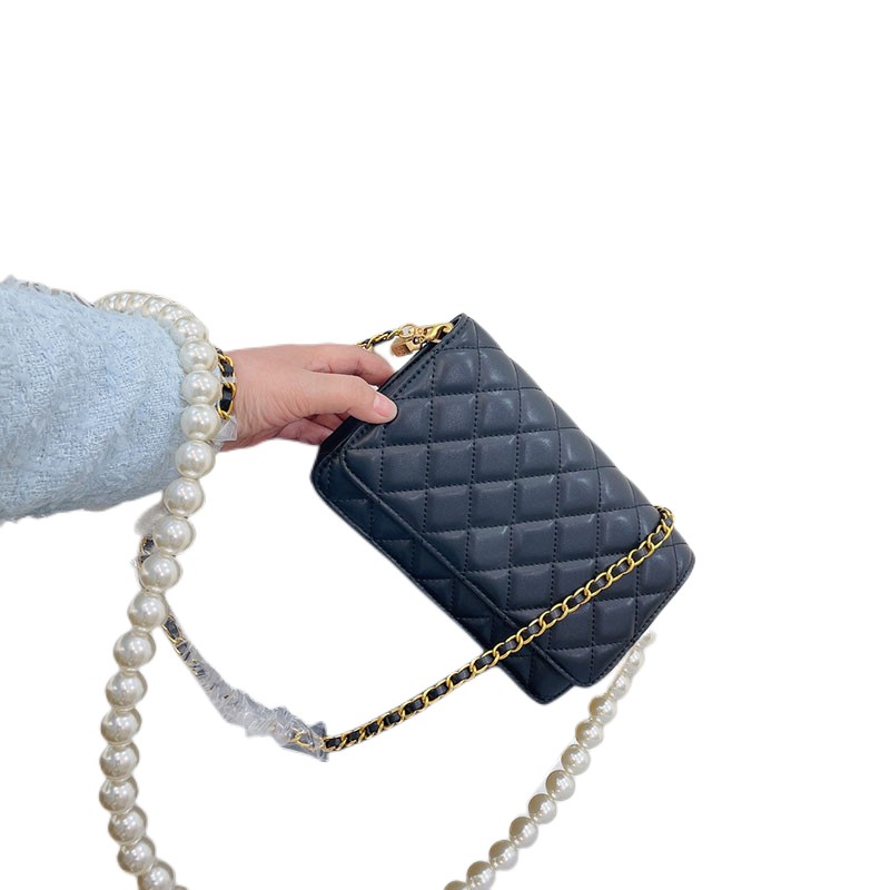 

Bag Top Designer Evening Crossbody Women's Shoulder Pearl Chain Bags Luxury Brand Woc Plain Simple Small Square Bag Lambskin Mobile Phone Handbags Woc 5A Size 20 cm, Black